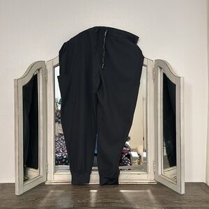 Med couture scrub joggers